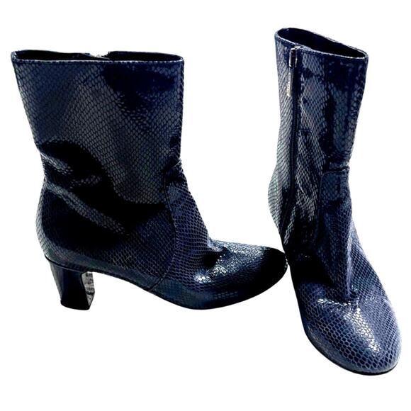 Aquatalia Boots Snake Print Stacked Heel Womens Sz 6 Blue Made in Italy Reptile - Picture 1 of 10